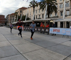 20240225_split_maraton_42km_085